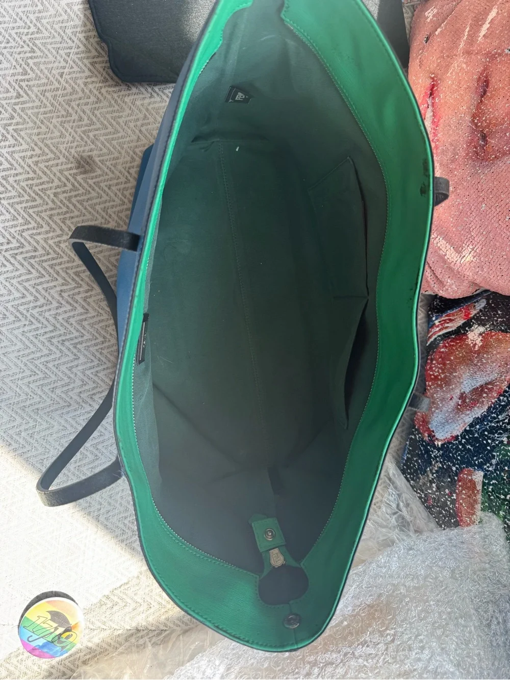 Fendi description tote